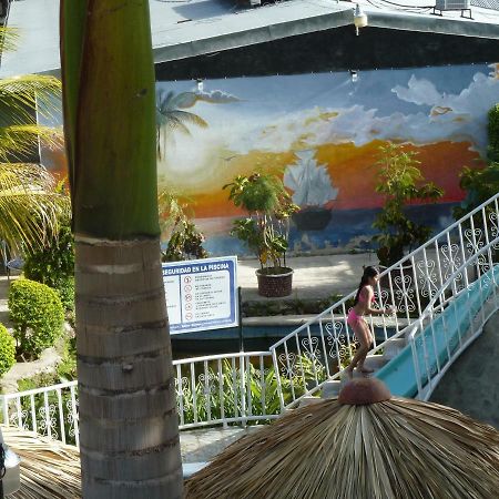 Apart Hotel Acuarious De Luis Эстели Экстерьер фото
