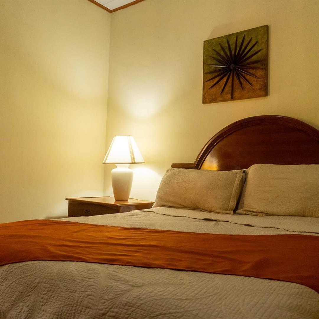 Apart Hotel Acuarious De Luis Эстели Экстерьер фото
