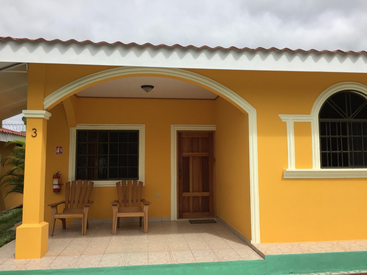 Apart Hotel Acuarious De Luis Эстели Экстерьер фото